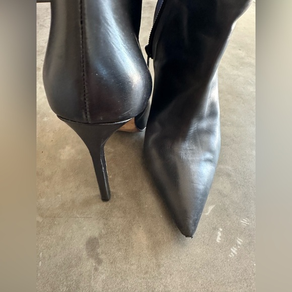 Manolo Blahnik Studded Black leather Ankle Boots 36 - Picture 2 of 7